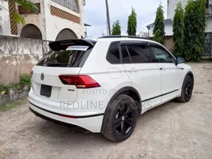 Volkswagen Tiguan 2018 Pearl