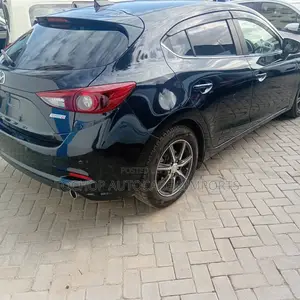 Mazda Axela 2018 Black