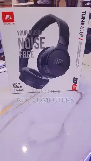 JBL Tune 670nc Headphones