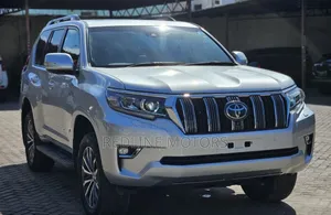 Toyota Land Cruiser Prado 2019 Silver