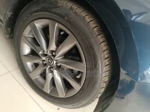 Mazda Atenza 2018 Gray