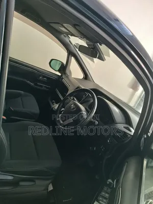 Toyota Esquire 2018 Black