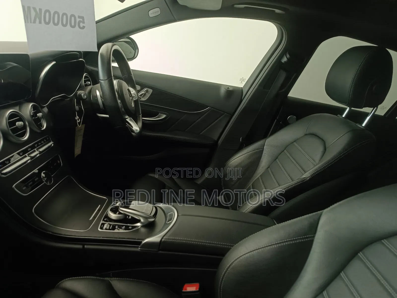 Mercedes-Benz C200 2019 Pearl