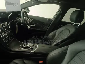 Mercedes-Benz C200 2019 Pearl