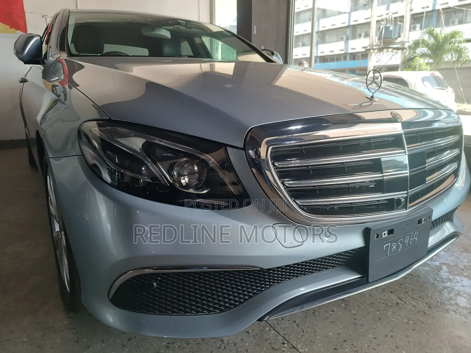 Mercedes-Benz E400 2018 Silver
