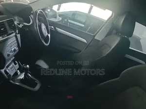 Audi Q3 2.0 TFSI 220hp quattro sport 2018 White