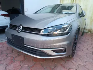 Volkswagen Golf Variant 2018 Silver