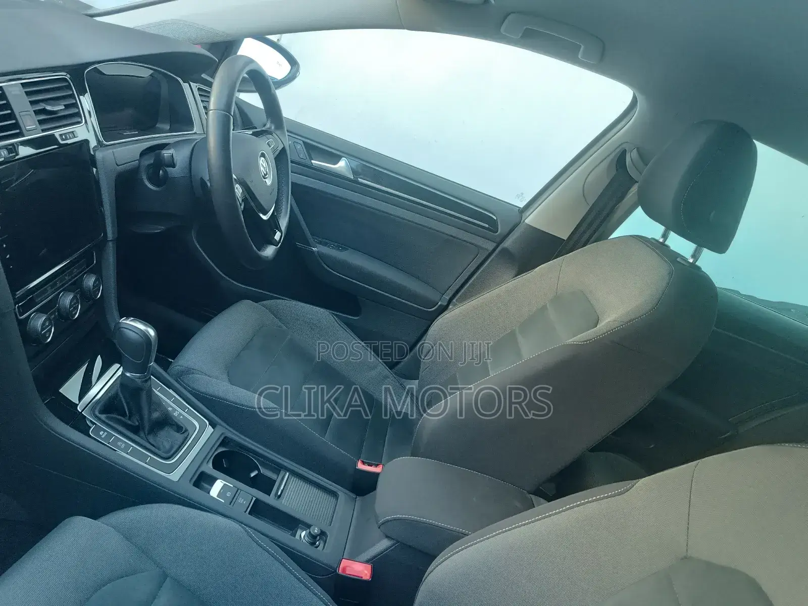 Volkswagen Golf Variant 2018 Silver