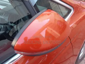 Volkswagen Touran 2018 Orange