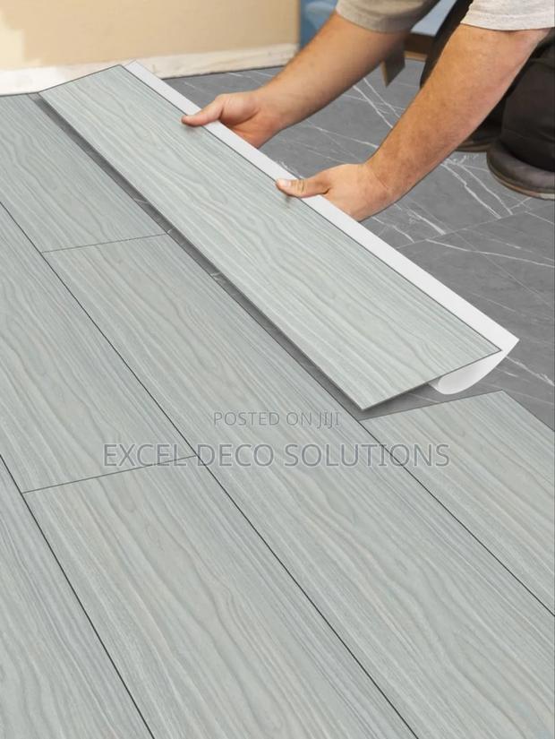 Snaplay Peel Stick Floor – Ivory Oak