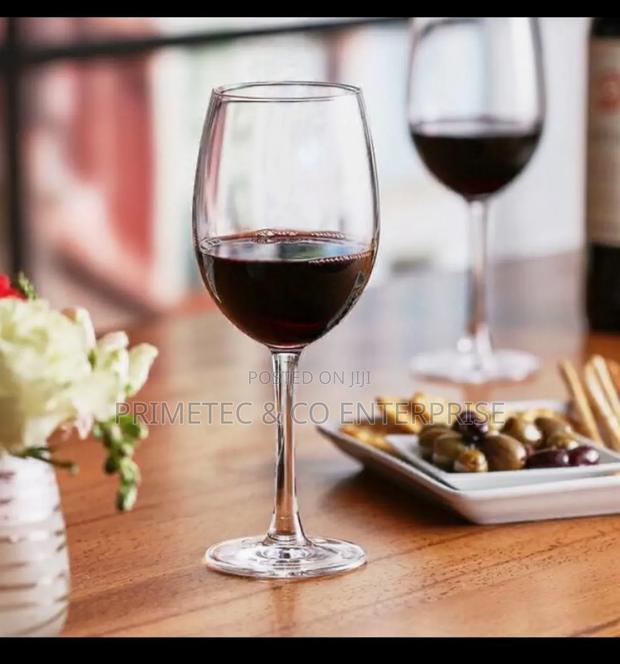 Set of 6 Wine Glasses