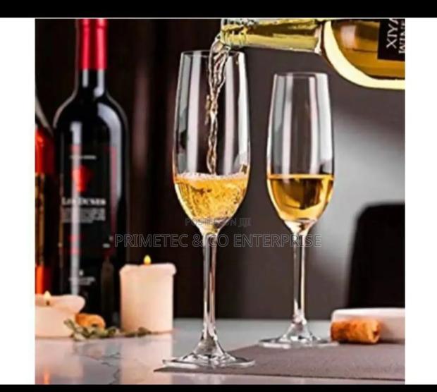 Set of 6 Champagne Glasses