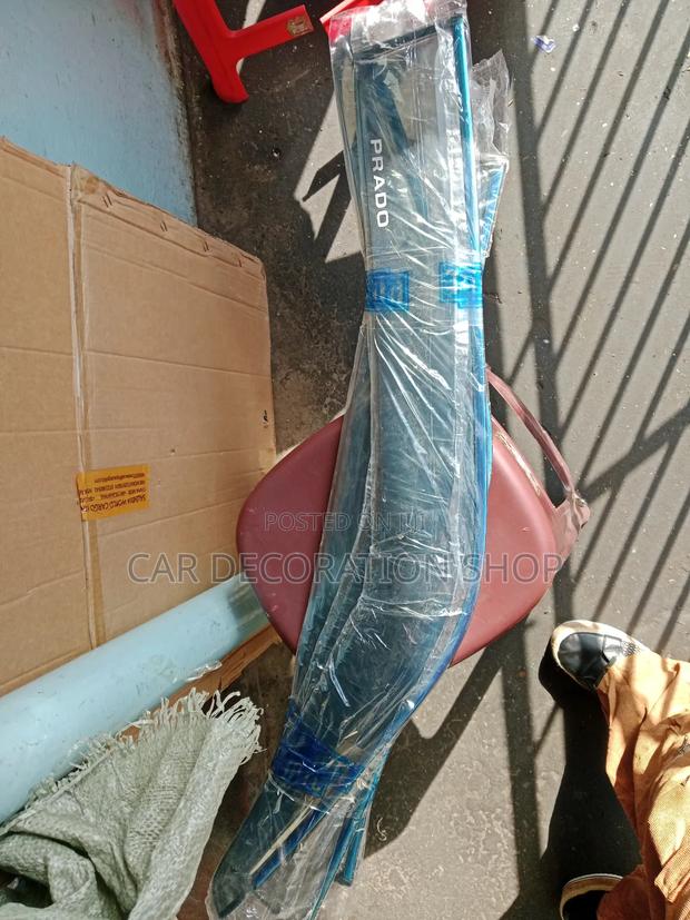 Prado 95 Generic Windbreakers - main view