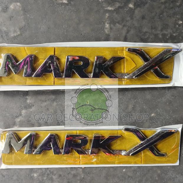 Markx Letter Decal Letter Badge