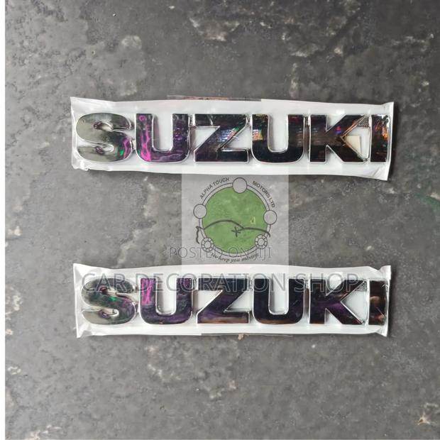 Suzuki Letter Decal Badge - main view