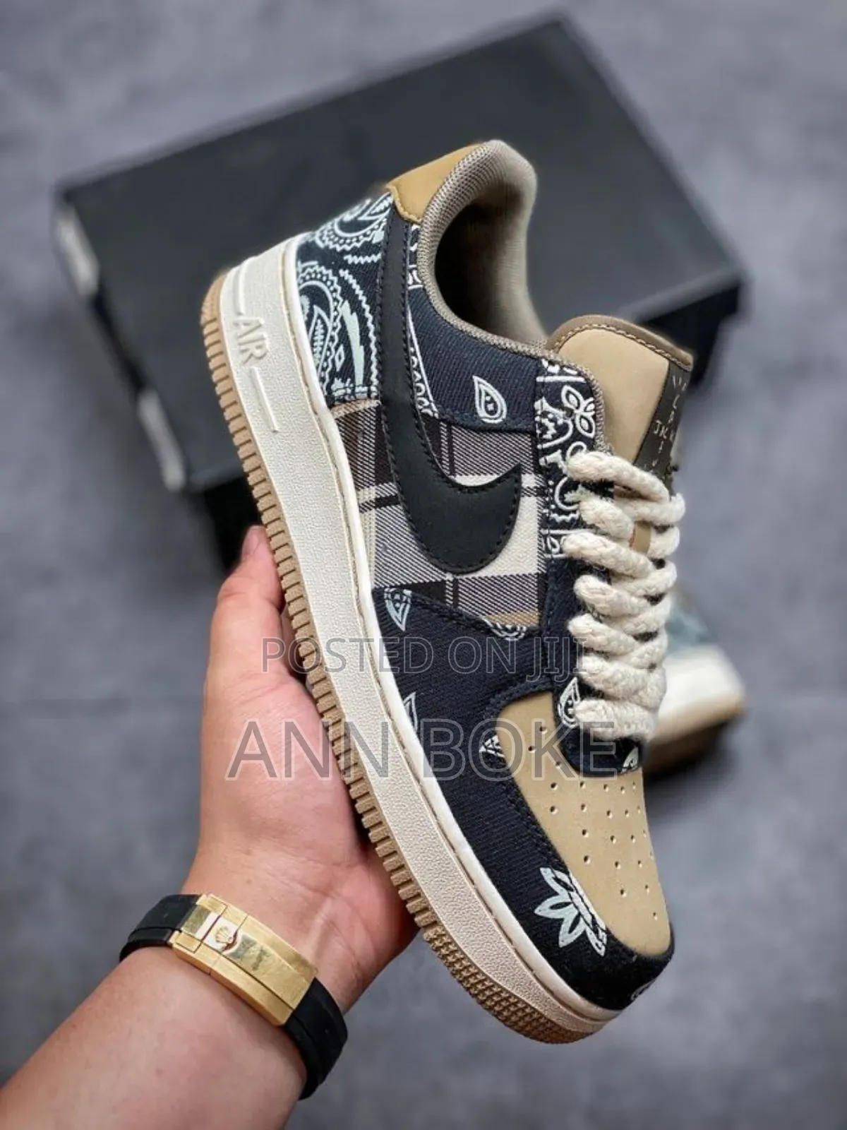 Airforce 1 Badan
 Sizes- 36-45
 at 3900