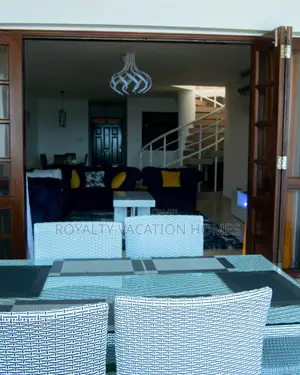 3bedroom Beachfront Apartment in Shanzu, Mombasa.