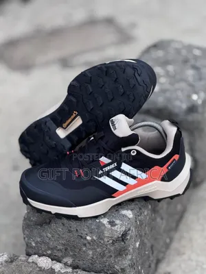 Black-beown (Terrex) Addidas*