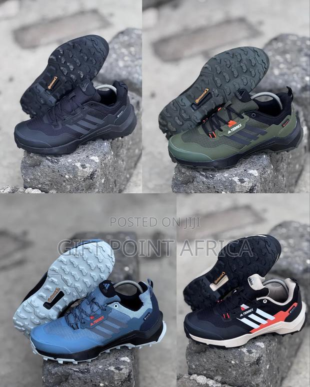 Junglegreen,Black,Blue And Brown (Terrex) Addidas*