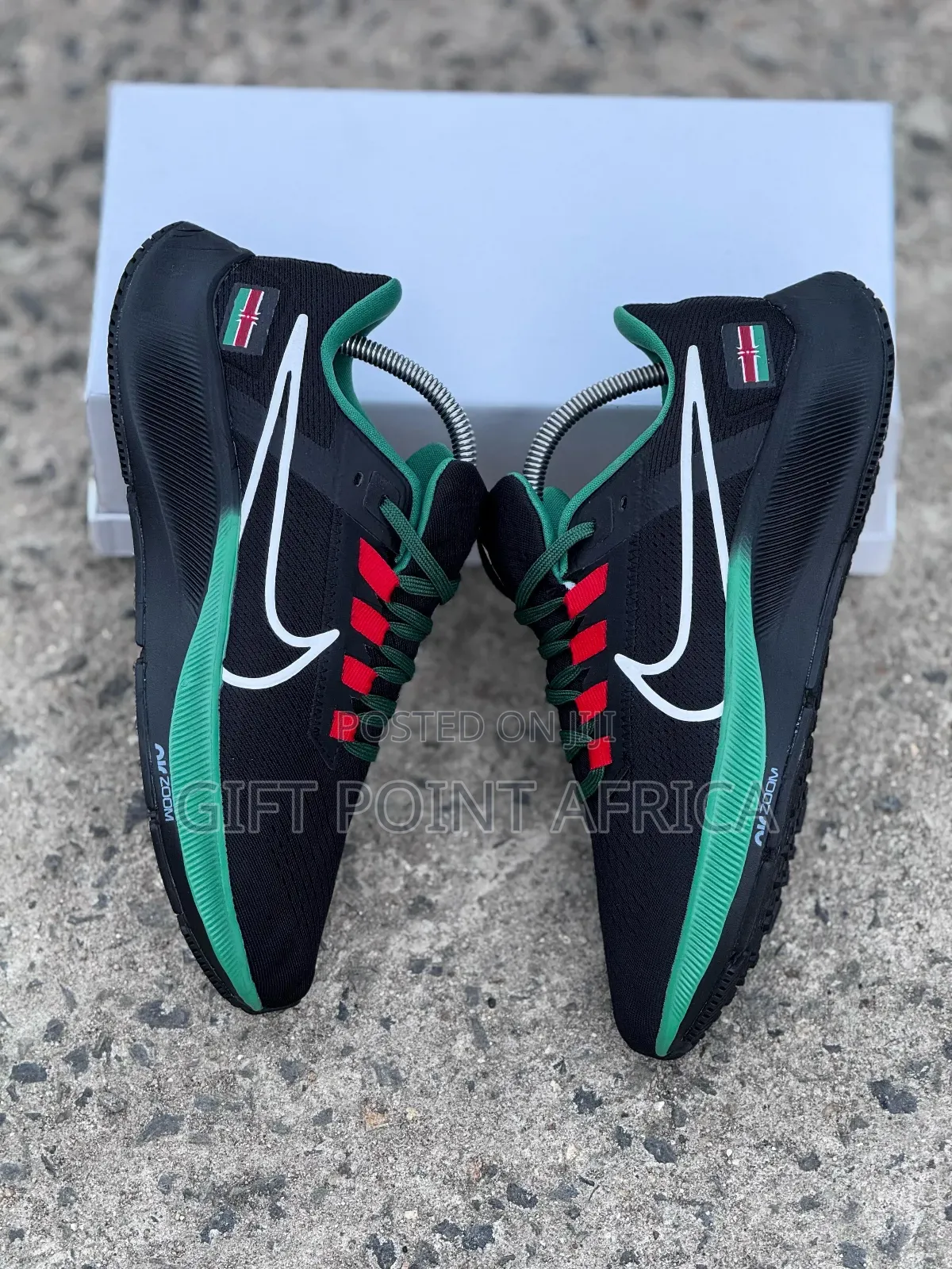 Black High Quality Nike Air (Zoom Pegasus 38) Runners