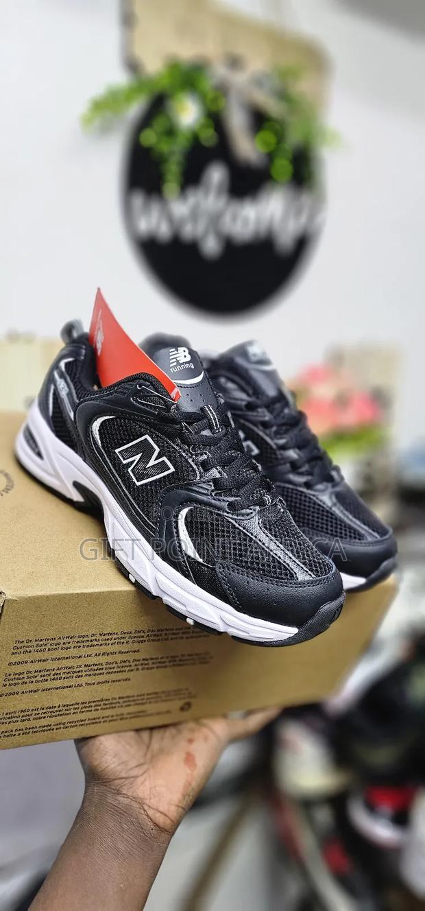 Black New Balance 530 Sneakers - thumbnail 3