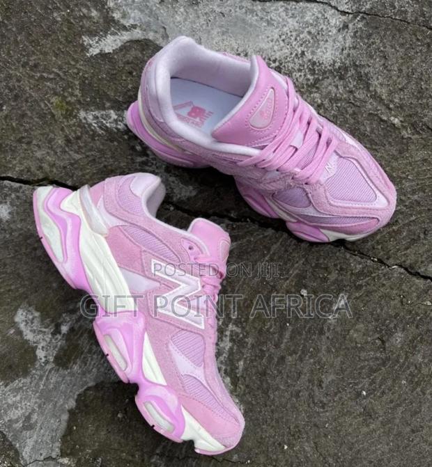 New Black 9060 Sneakers - thumbnail 4