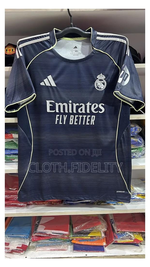 Real Madrid Away Kit 25/26. - thumbnail 2