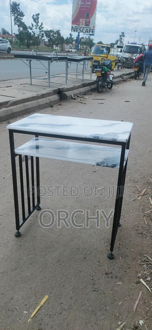 Single Station Manicure Table - thumbnail 2