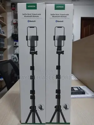 Ugreen Selfiestick Tripod With Bluetooth Remote Control 1.8m
