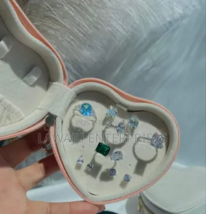 Portable Jewelry Case