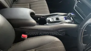 Honda Vezel 2018 White