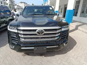 Toyota Land Cruiser 3.5 Petrol 4WD 2021 Black