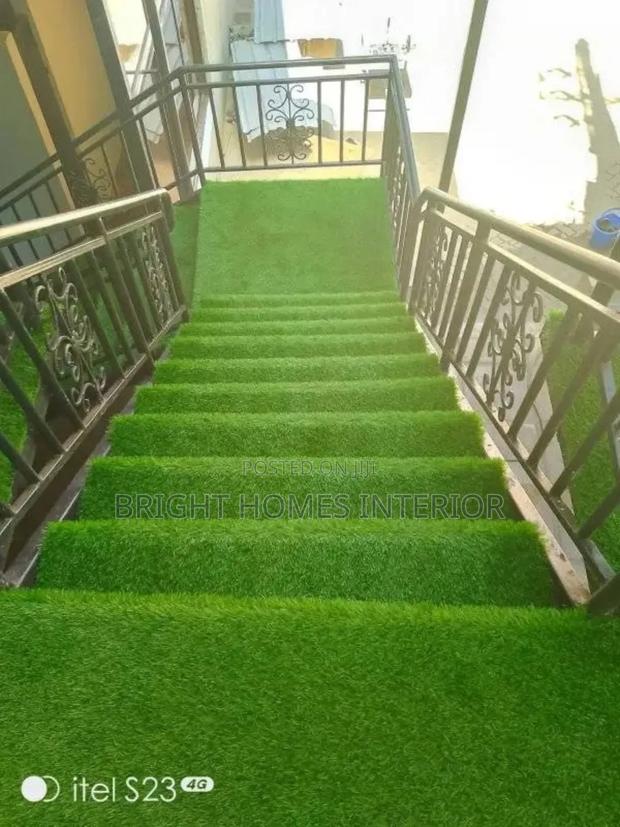 Staircase Grass Carpet 20mm Thickness Available - main view