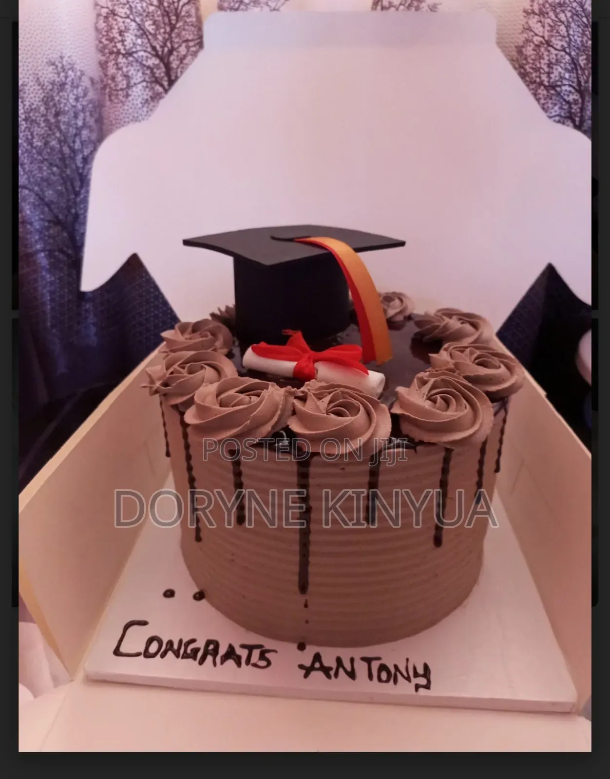 Graduation Cake 2kg