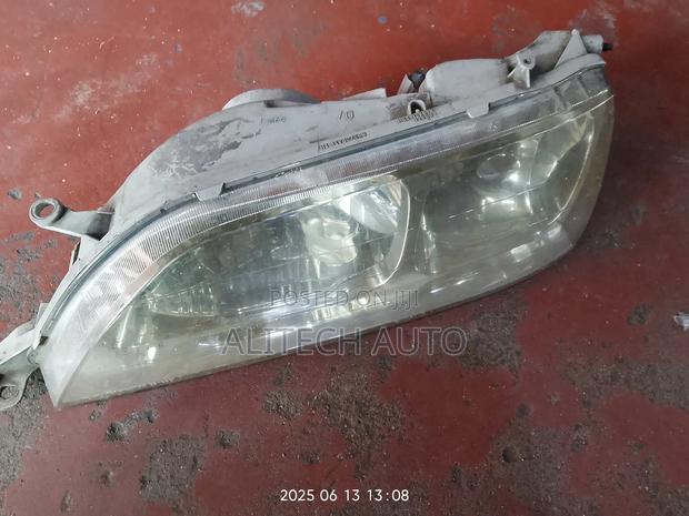 Toyota Mark Ll Headlight Gx 100 Non