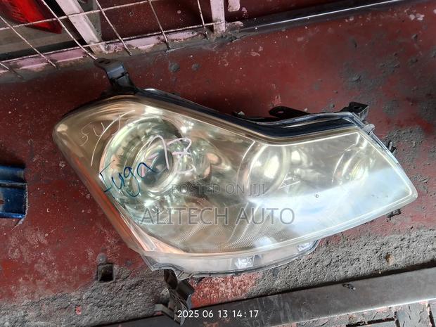 Nissan Fuga Headlight Xenon 2007