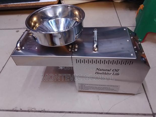 Sunflower Seeds Oil Press Machine - thumbnail 3