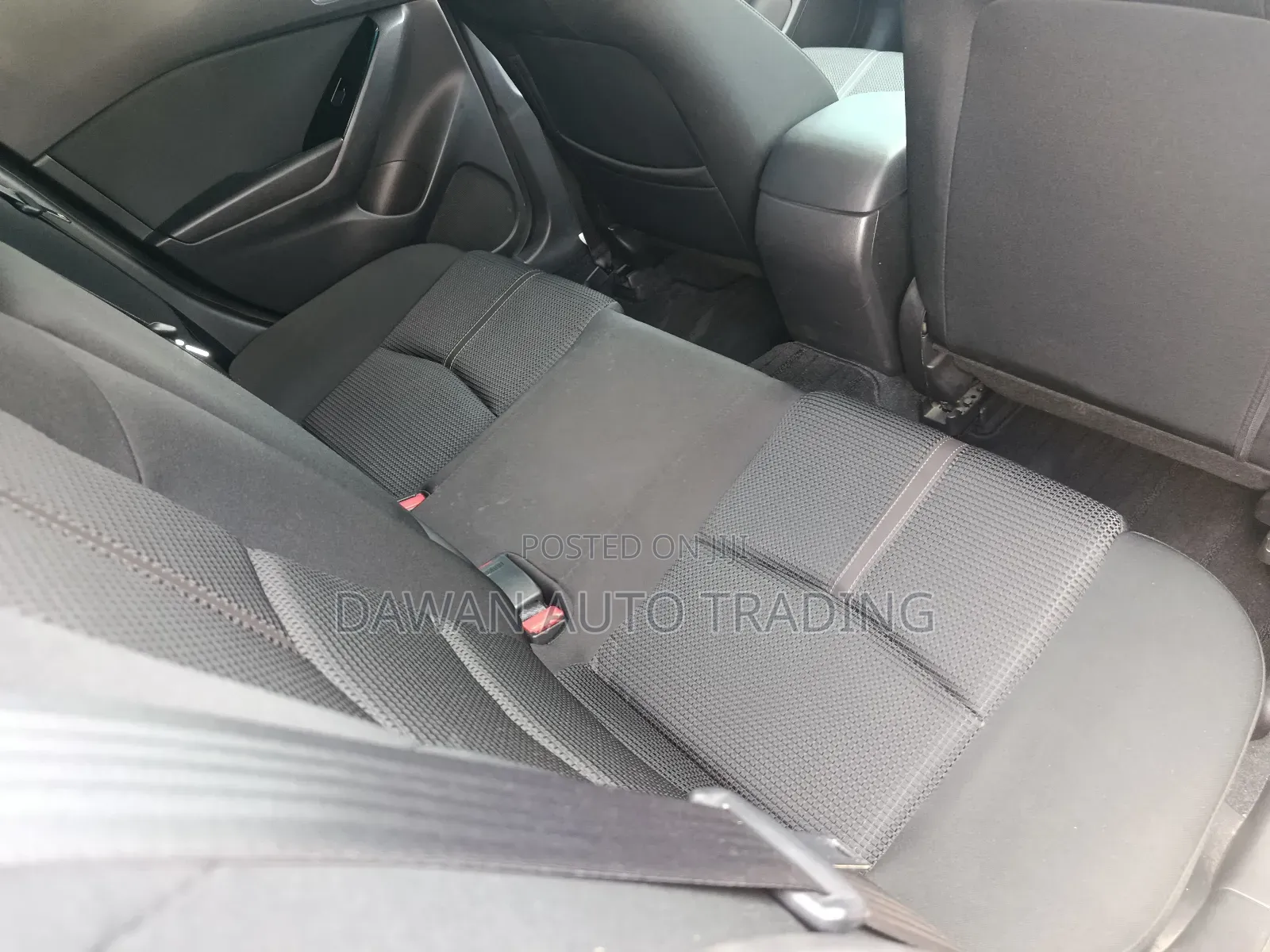 Mazda Axela 2018 Gray