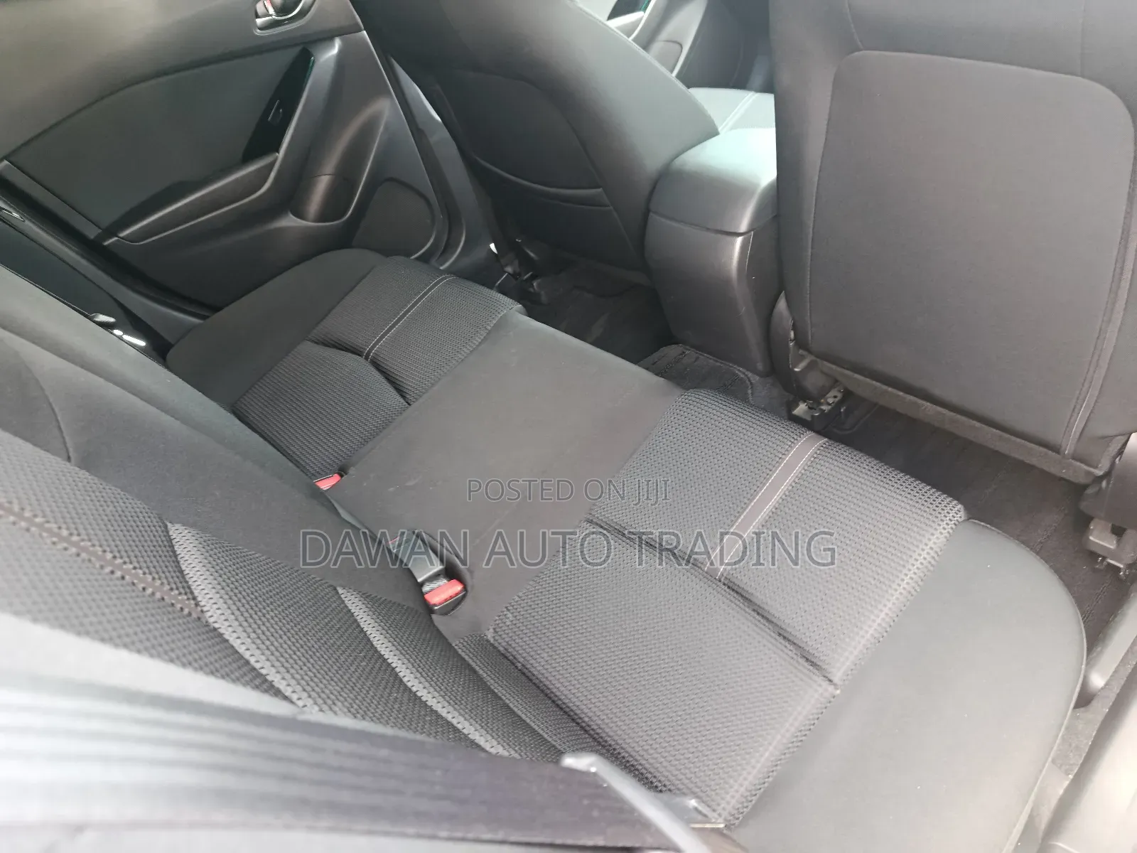Mazda Axela 2018 Gray