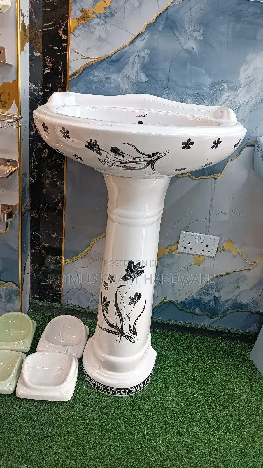 Pedestal Sink (Black and White Flowers)
