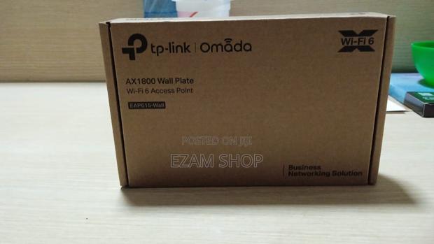 Tp-Link Ax1800 Wall Plate Wi-Fi 6 Access Point Eap615-Wall - main view