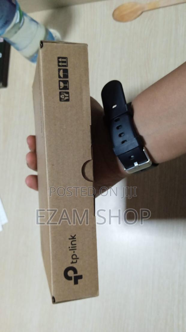 Tp-Link Ax1800 Wall Plate Wi-Fi 6 Access Point Eap615-Wall - thumbnail 3