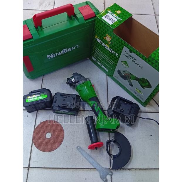 New Beat Cordless 5" Angle Grinder 21volts