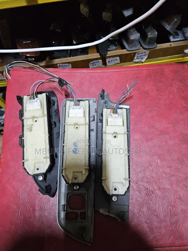 Main Switch Toyota Axio