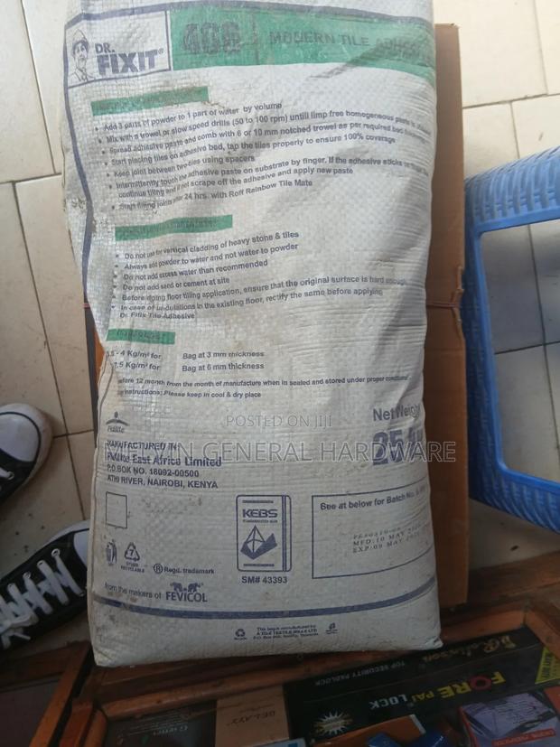 Tile Adhesive 25kg - main view