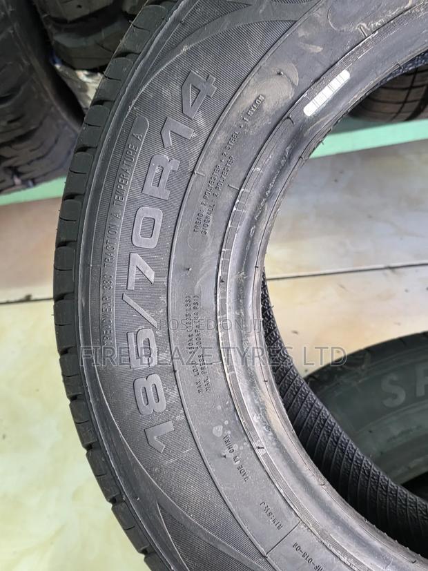 185/70r14 Sportrak - thumbnail 4