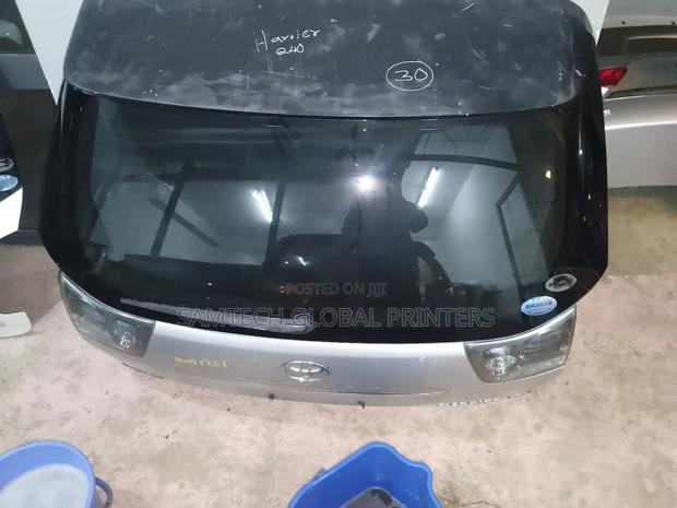 Superior Quality Toyota Harrier 240 Boot