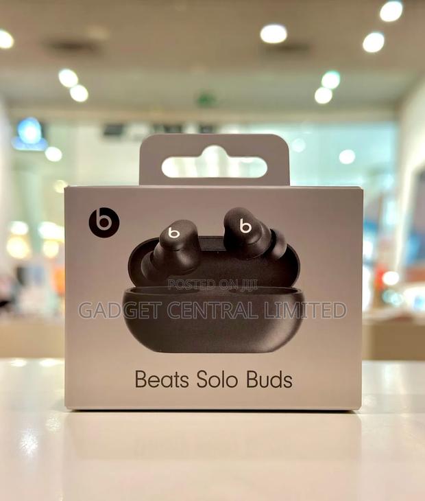 Beats Solo Buds - main view