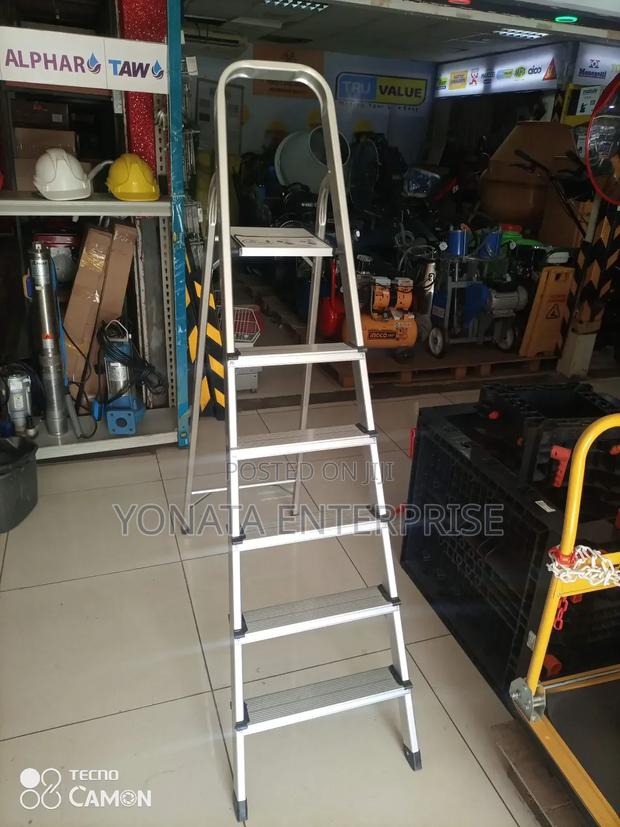 Aluminium Step Ladder - 7 Steps - main view