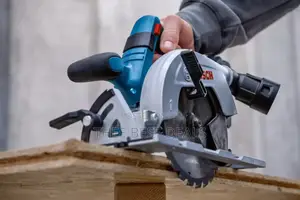 Heavy Duty Bosch Cordless Circular Saw/GKS 18v